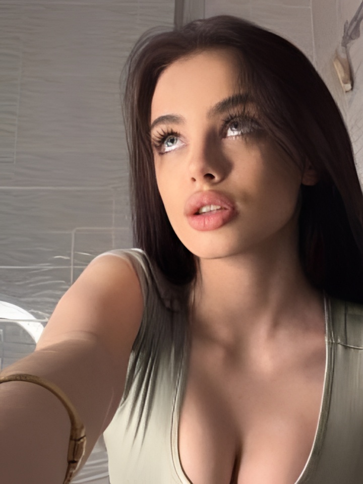 Анфиса привлекальеная девушка из Магадана цена от 4000 руб