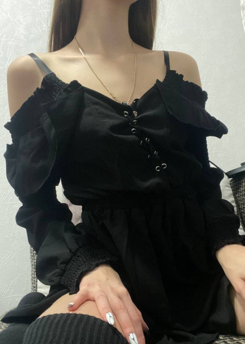 Яна привлекальеная девушка из Магадана цена от 7000 руб