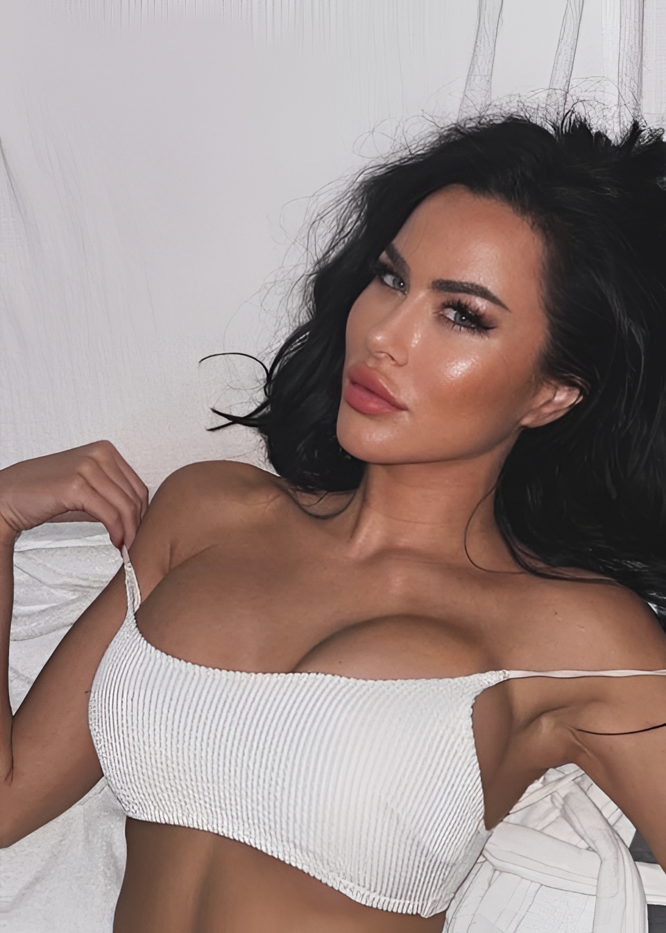 АВРОРА ТОП привлекательная девушка из Магадана цена от 18000 руб