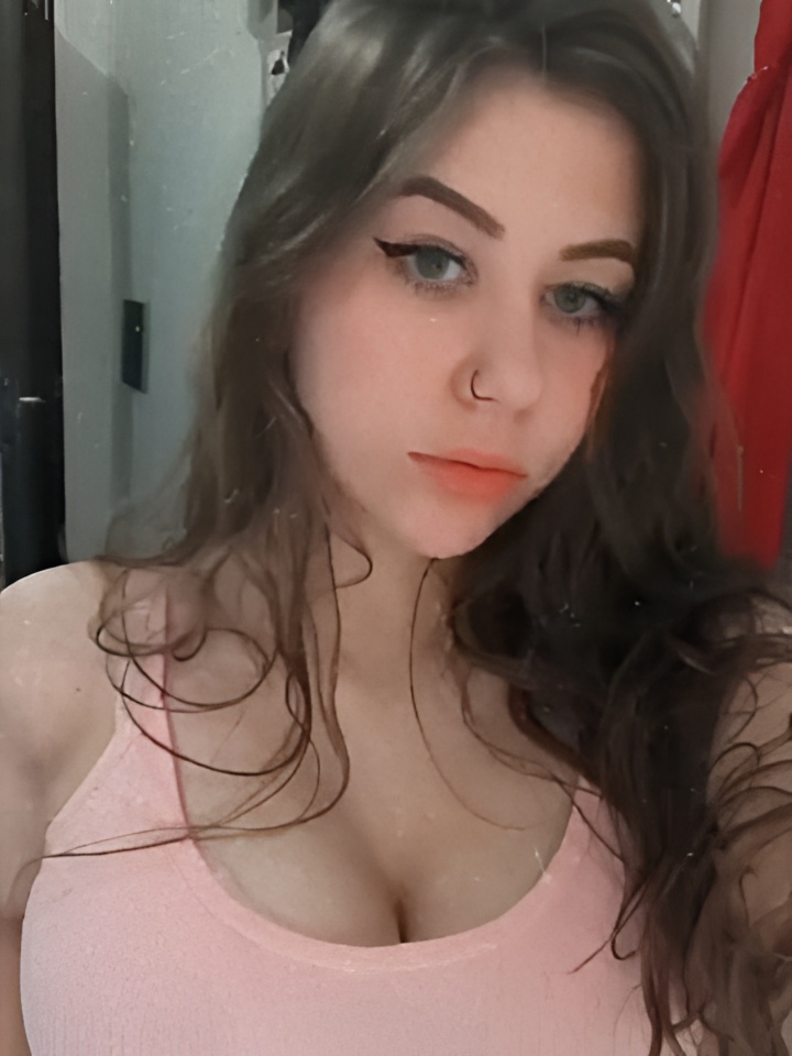 Индивидуалка Софа, доступна для личного знакомства от 2500 руб