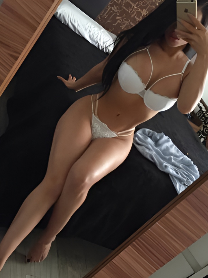 Индивидуалка Яна, доступна для личного знакомства от 2000 руб