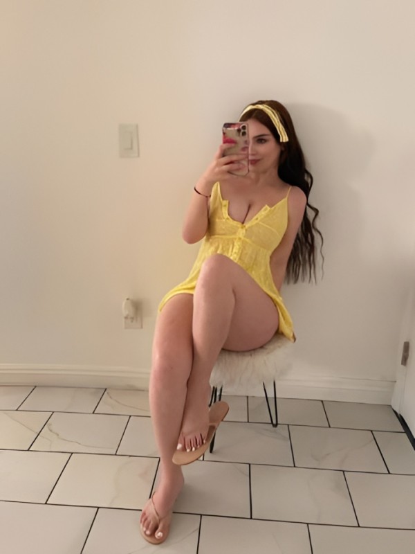 Эдита привлекательная девушка из Магадана цена от 4000 руб