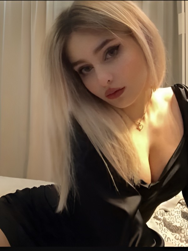 Ирина привлекательная девушка из Магадана цена от 4000 руб